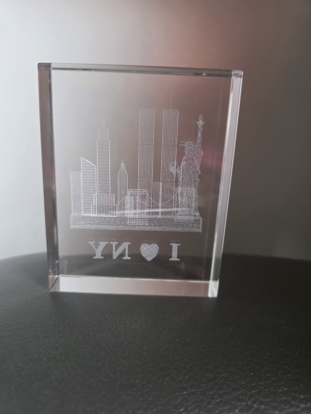 I ♥ NY Crystal Keepsake – Clear Acrylic Home Art